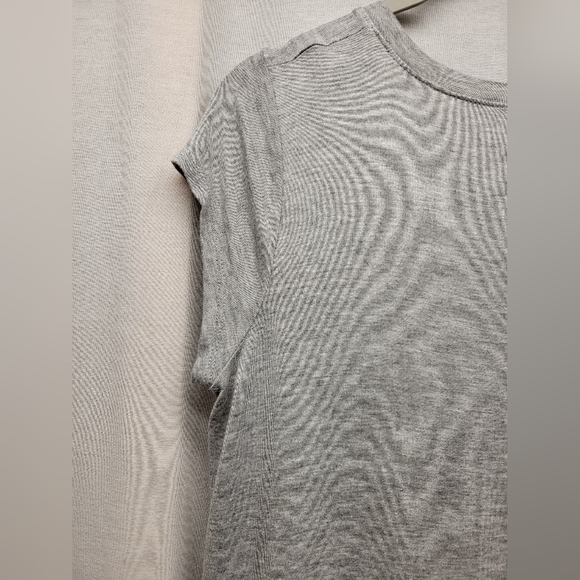 A. Byer Size Medium grey tee with Lace Detailing - Picture 5 of 5